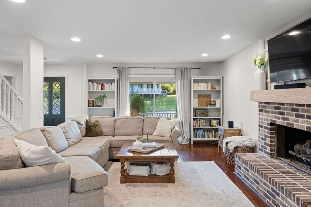 8307 Merry Weather Drive, Chattanooga, TN 37421