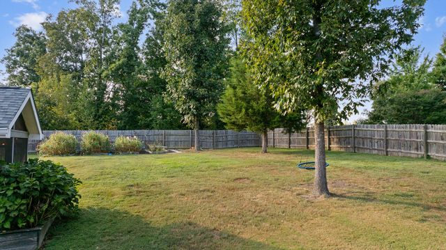 8307 Merry Weather Drive, Chattanooga, TN 37421