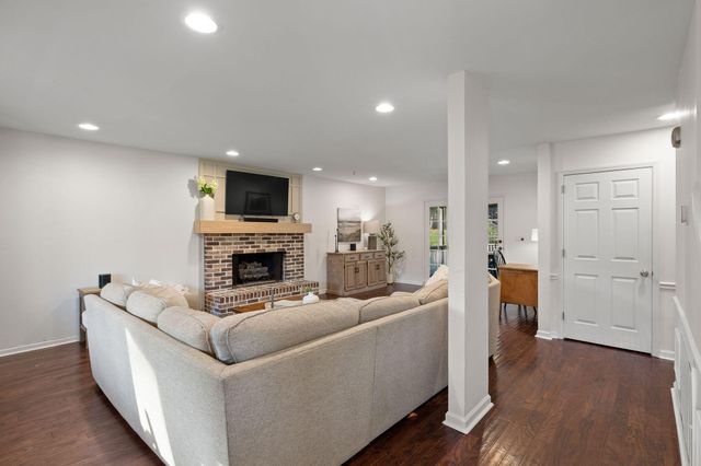 8307 Merry Weather Drive, Chattanooga, TN 37421