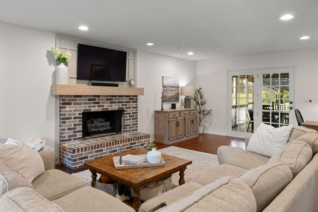8307 Merry Weather Drive, Chattanooga, TN 37421