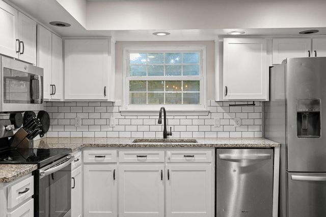 8307 Merry Weather Drive, Chattanooga, TN 37421