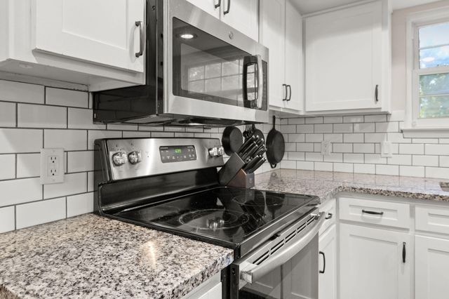 8307 Merry Weather Drive, Chattanooga, TN 37421