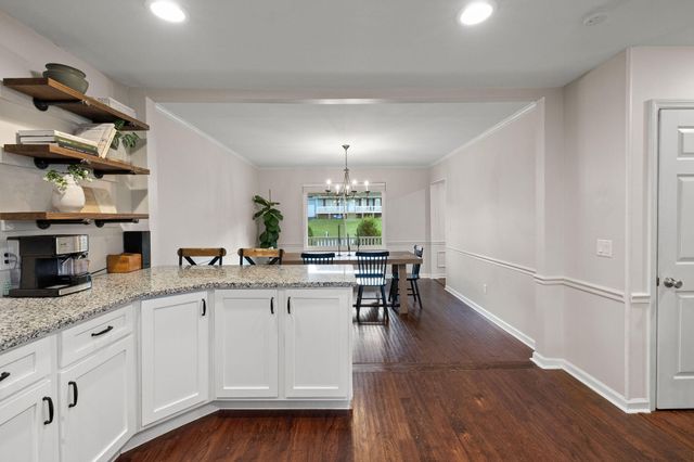 8307 Merry Weather Drive, Chattanooga, TN 37421