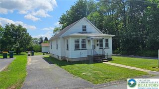 532 Oakwood Street, Palmer Twp, PA 18045