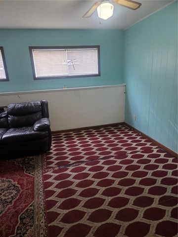 5109 Spencer Drive SW, Cedar Rapids, IA 52404