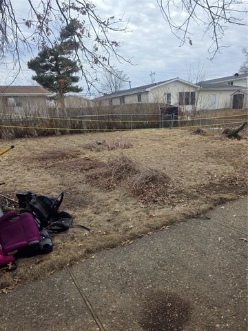 5109 Spencer Drive SW, Cedar Rapids, IA 52404