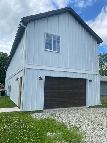 525 Madison Street, Rochester, IN 46975