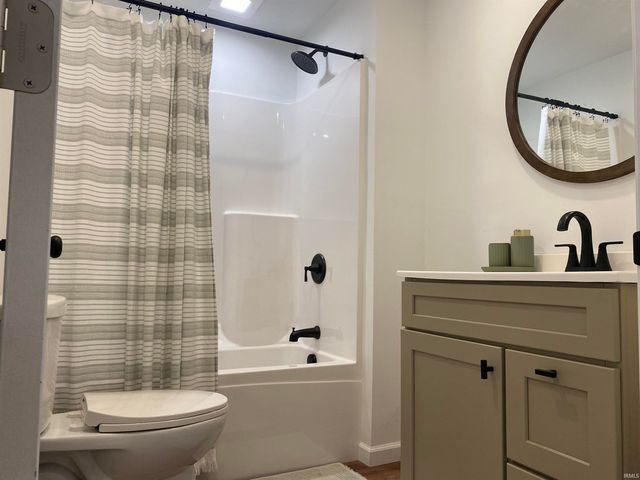 525 Madison Street, Rochester, IN 46975