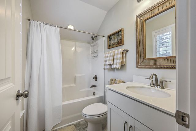 2353 Grandiflora Boulevard, Charleston, SC 29414