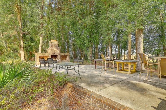 2353 Grandiflora Boulevard, Charleston, SC 29414