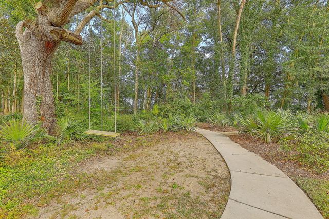 2353 Grandiflora Boulevard, Charleston, SC 29414