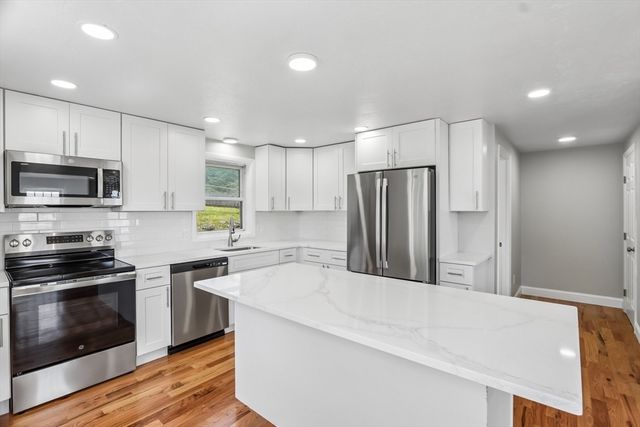 23 Boylston Street, Worcester, MA 01605