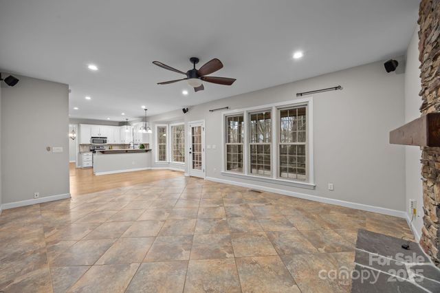 17433 Glassfield Drive, Huntersville, NC 28078