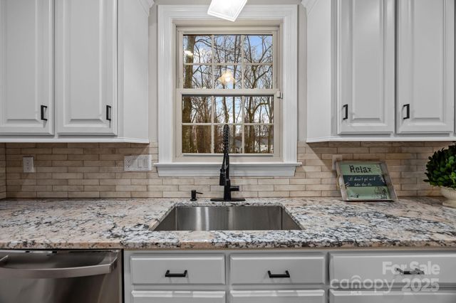 17433 Glassfield Drive, Huntersville, NC 28078