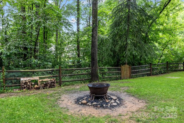 17433 Glassfield Drive, Huntersville, NC 28078