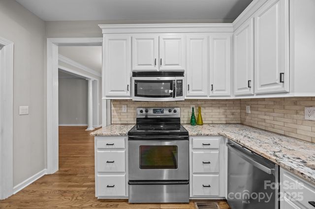 17433 Glassfield Drive, Huntersville, NC 28078