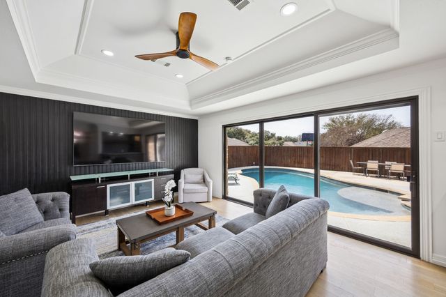 5812 Still Forest Drive, Dallas, TX 75252