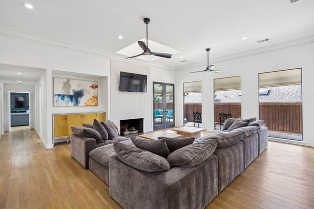 5812 Still Forest Drive, Dallas, TX 75252