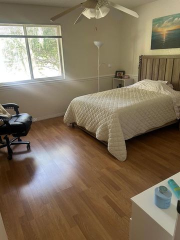 2398 Pasadena Way 2398, Weston, FL 33327