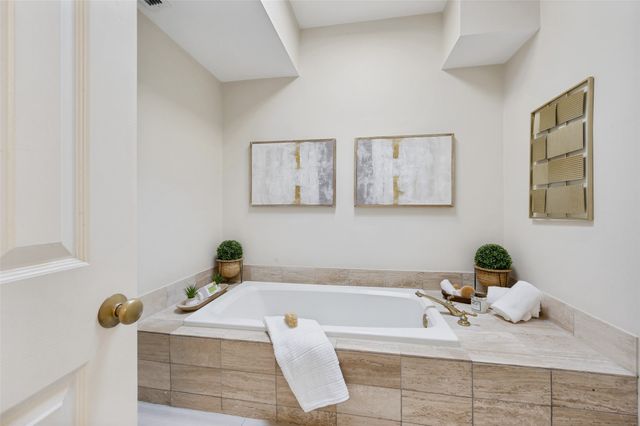 4113 Woodcreek Drive, Dallas, TX 75220