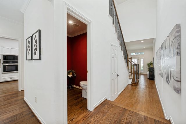 4113 Woodcreek Drive, Dallas, TX 75220