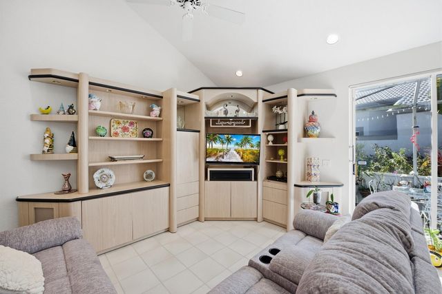 6441 Three Lakes Ln, Boynton Beach, FL 33437