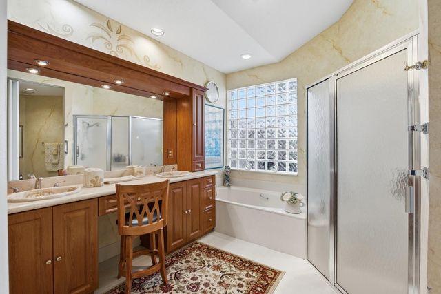 6441 Three Lakes Ln, Boynton Beach, FL 33437