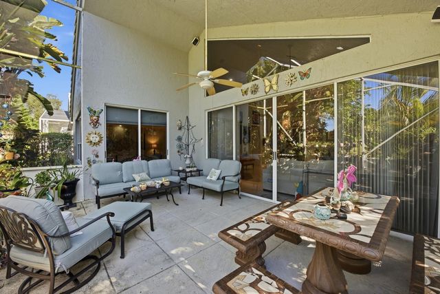 6441 Three Lakes Ln, Boynton Beach, FL 33437