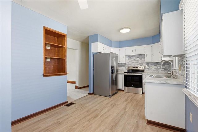 3434 6TH Avenue, Council Bluffs, IA 51501