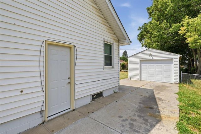 3434 6TH Avenue, Council Bluffs, IA 51501