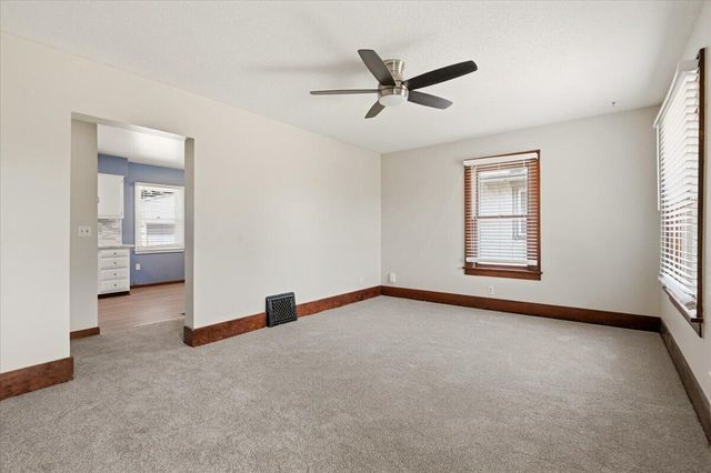 3434 6TH Avenue, Council Bluffs, IA 51501