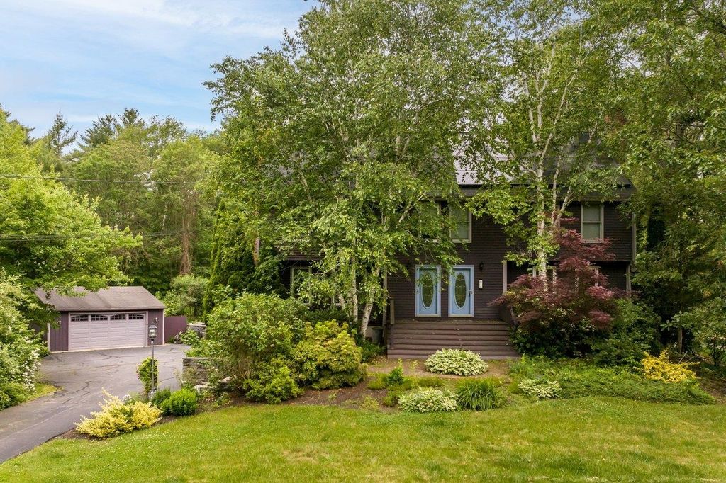 18 Coastal Way, Greenland, NH 03840