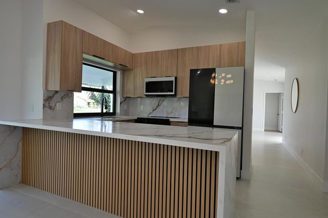 11741 Island Lakes Lane, Boca Raton, FL 33498
