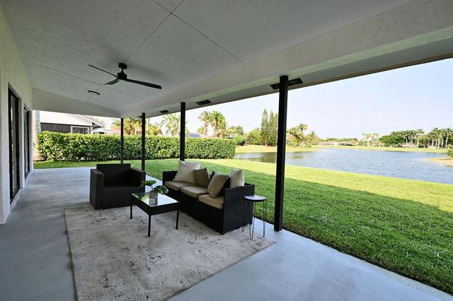 11741 Island Lakes Lane, Boca Raton, FL 33498