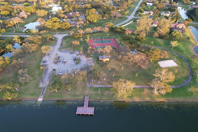 11741 Island Lakes Lane, Boca Raton, FL 33498
