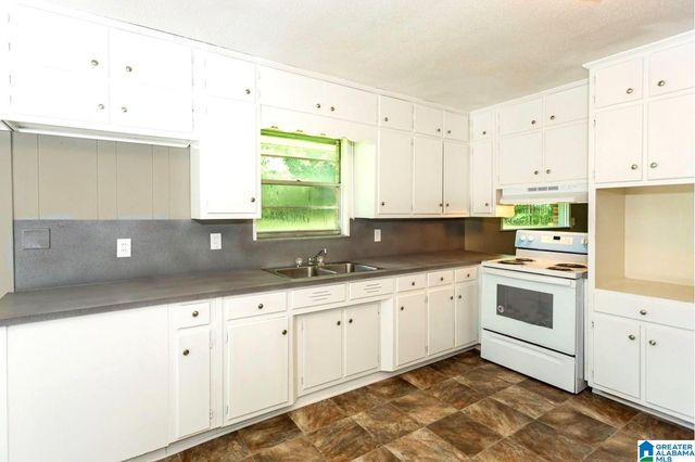 120 6TH STREET, Pleasant Grove, AL 35127