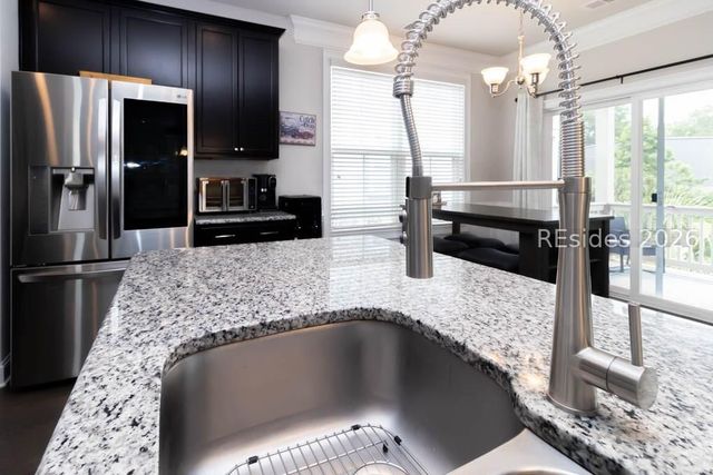 9 Creek Landing Trce, Hilton Head Island, SC 29926