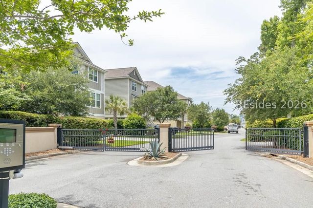 9 Creek Landing Trce, Hilton Head Island, SC 29926