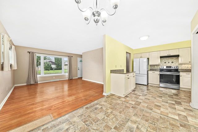 2526 S 83rd STREET, West Allis, WI 53219