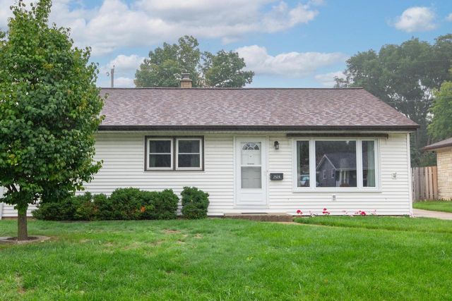 2526 S 83rd STREET, West Allis, WI 53219