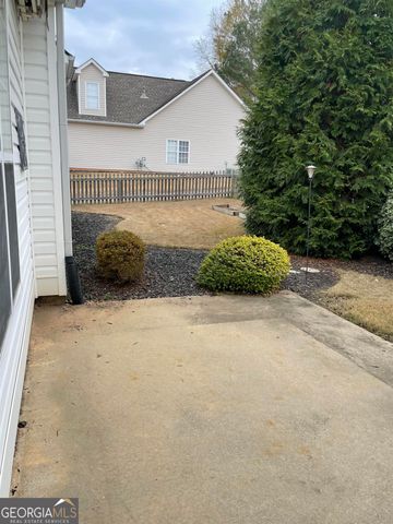 96 High Point North Drive, Newnan, GA 30265