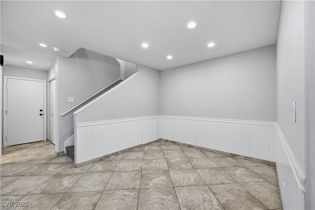 1849 Derbyshire Drive, Las Vegas, NV 89117