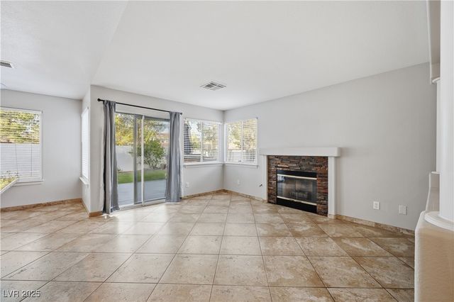 1849 Derbyshire Drive, Las Vegas, NV 89117