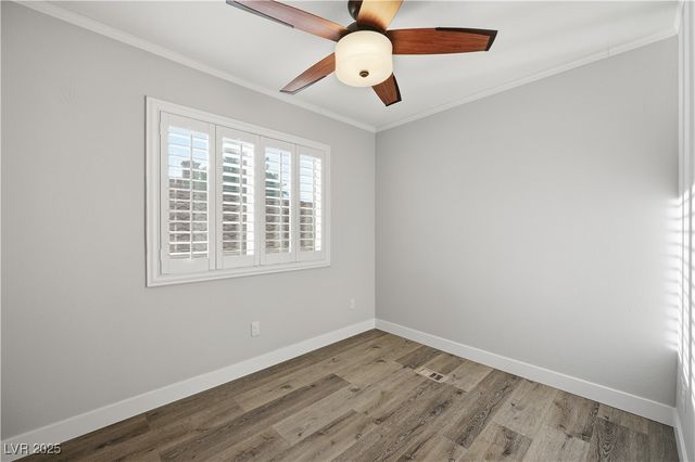 1849 Derbyshire Drive, Las Vegas, NV 89117