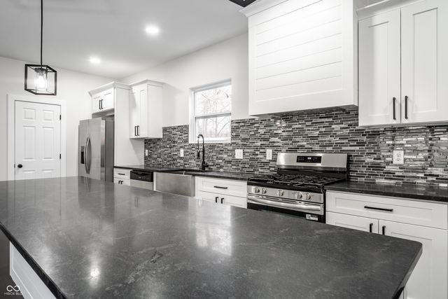 440 W 40th Street, Indianapolis, IN 46208