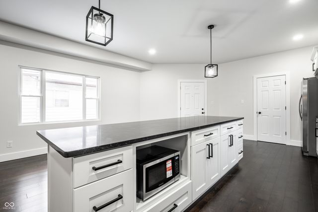 440 W 40th Street, Indianapolis, IN 46208