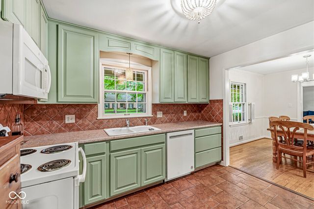 7245 N Dearborn Street, Indianapolis, IN 46240