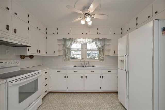437 SE Cooper Lake Road SE, Mableton, GA 30126