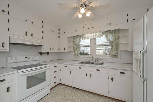 437 SE Cooper Lake Road SE, Mableton, GA 30126