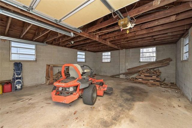 437 SE Cooper Lake Road SE, Mableton, GA 30126